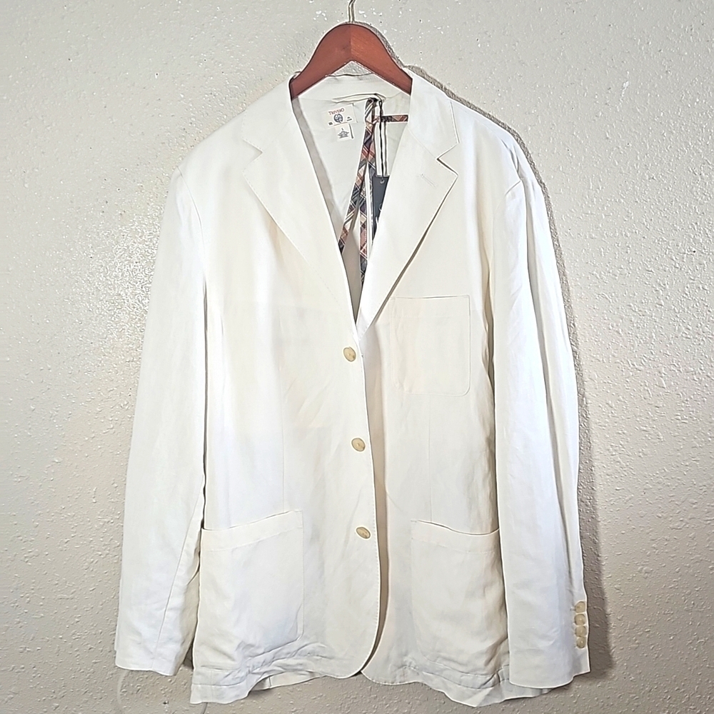Trevero Linen and Silk Blazer.